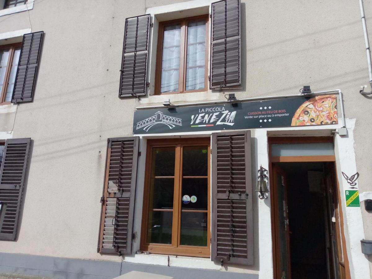 Jonquille Chic La Piccola Venezia Bed & Breakfast Vrecourt Ngoại thất bức ảnh